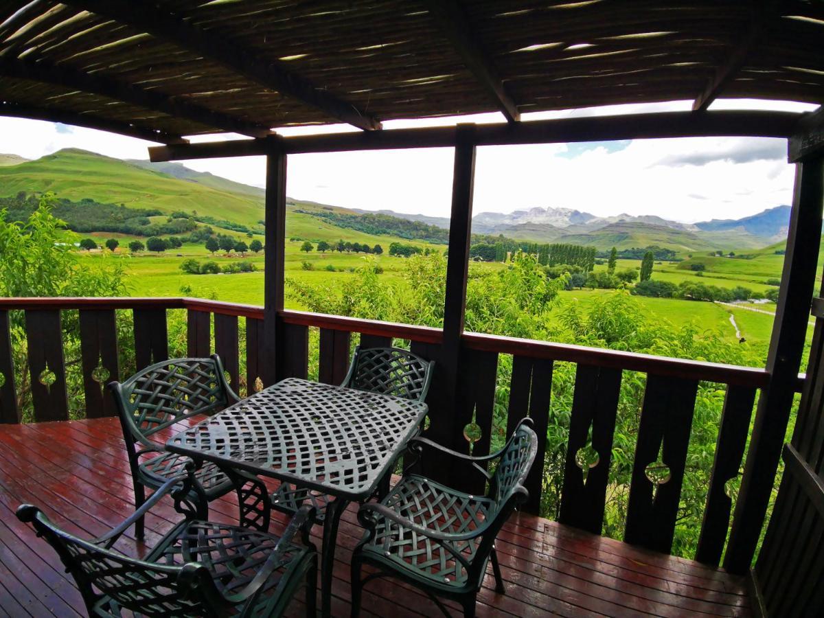 First Group Bushman'S Nek Hotel Garden Castle Exterior foto